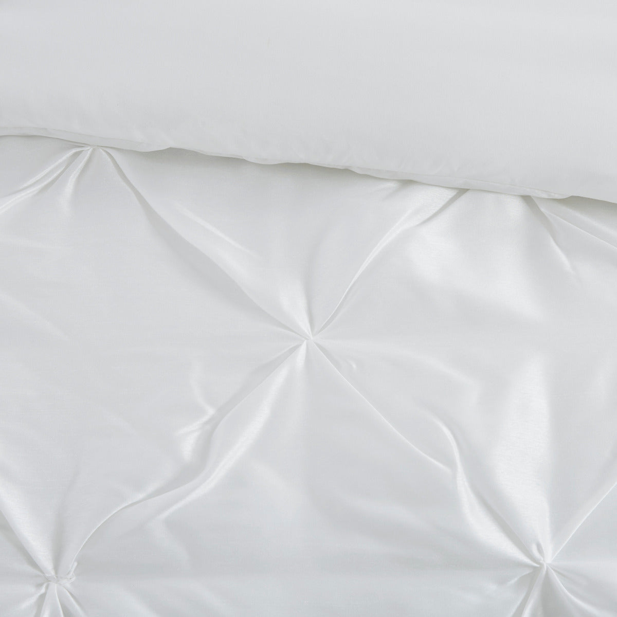White 7 Piece Tufted Comforter Set