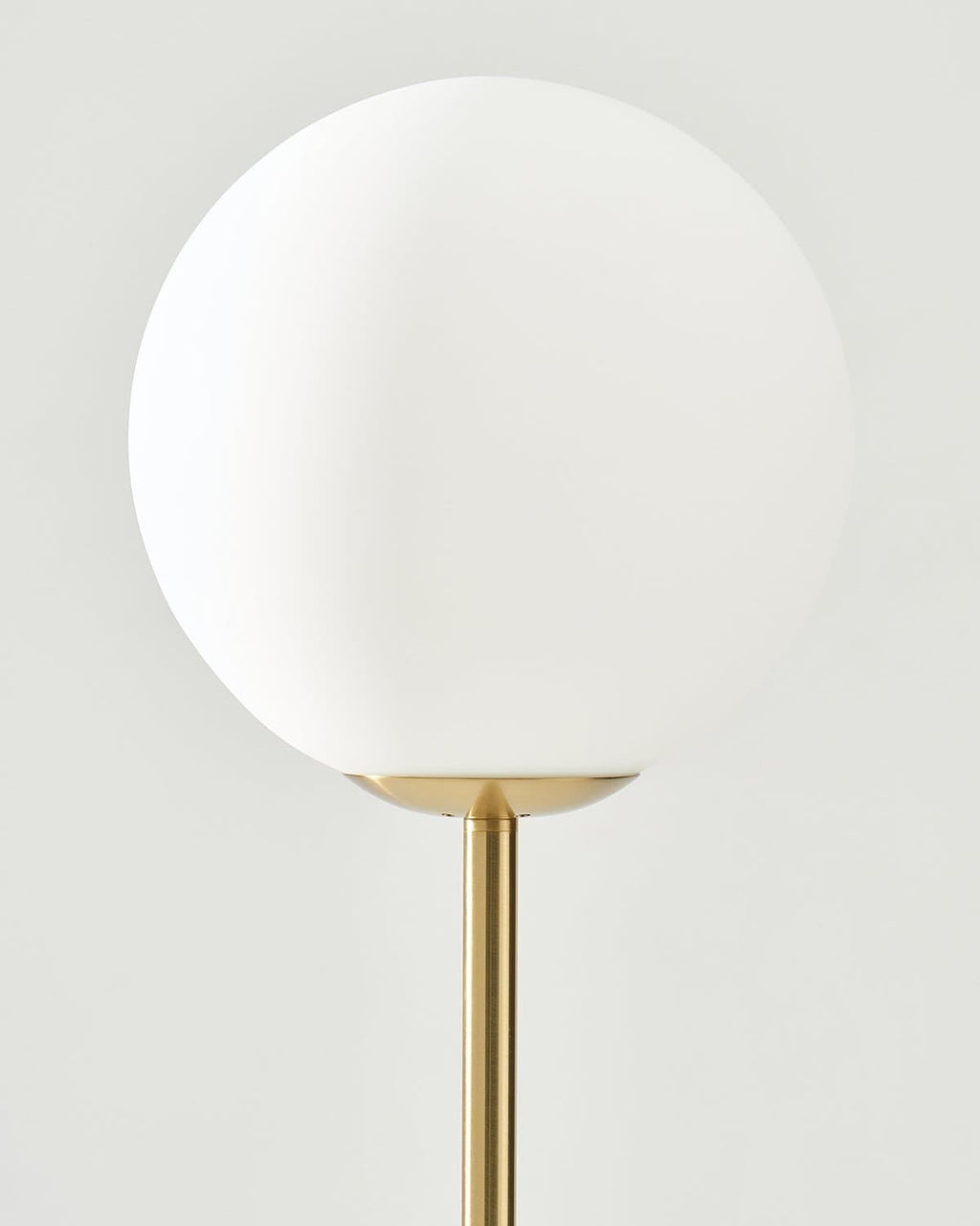 The Luna LED Floor Lamp-Smart Home Compatible