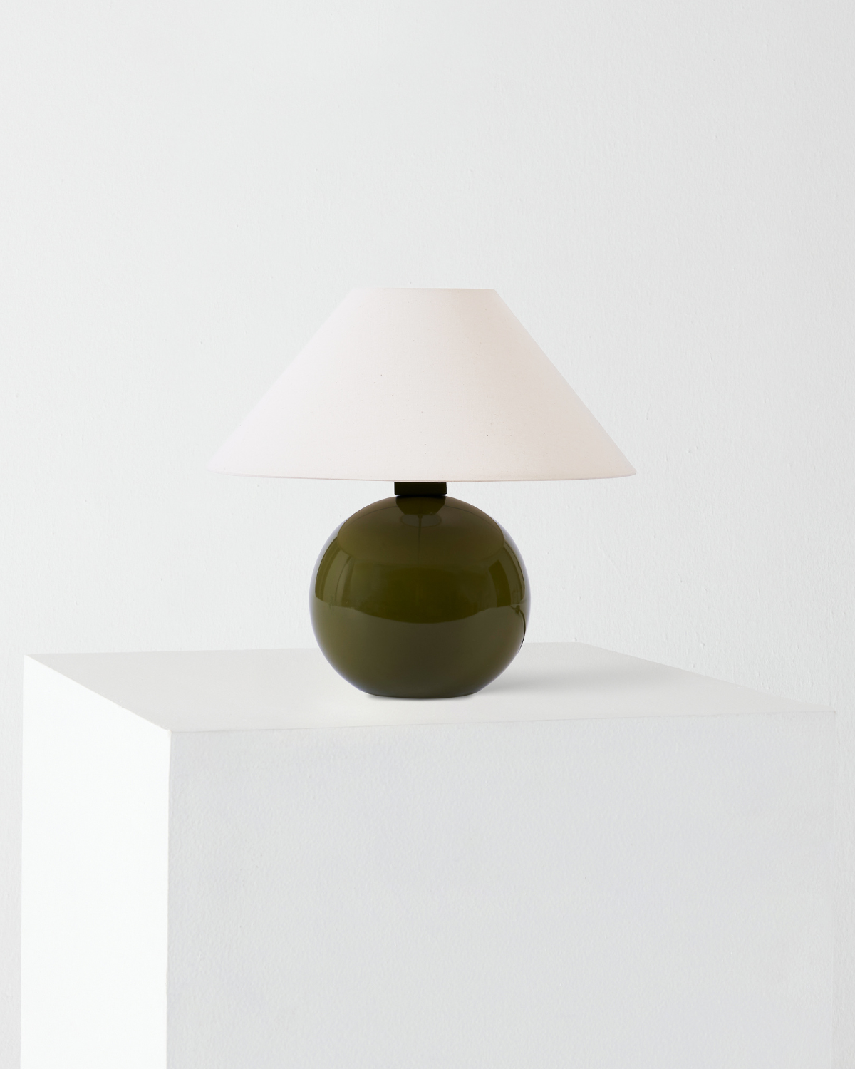 The Fiona Table Lamp