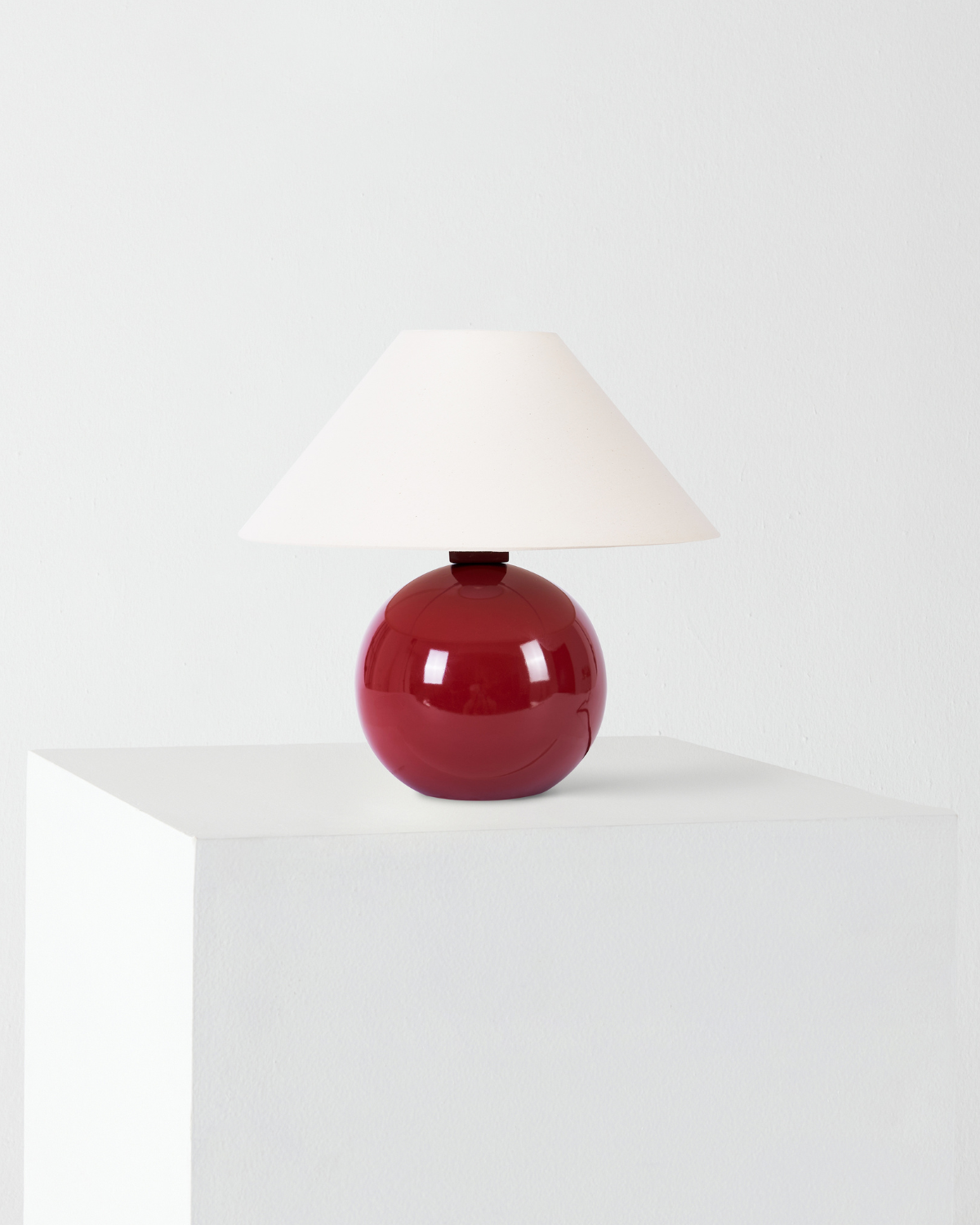 The Fiona Table Lamp