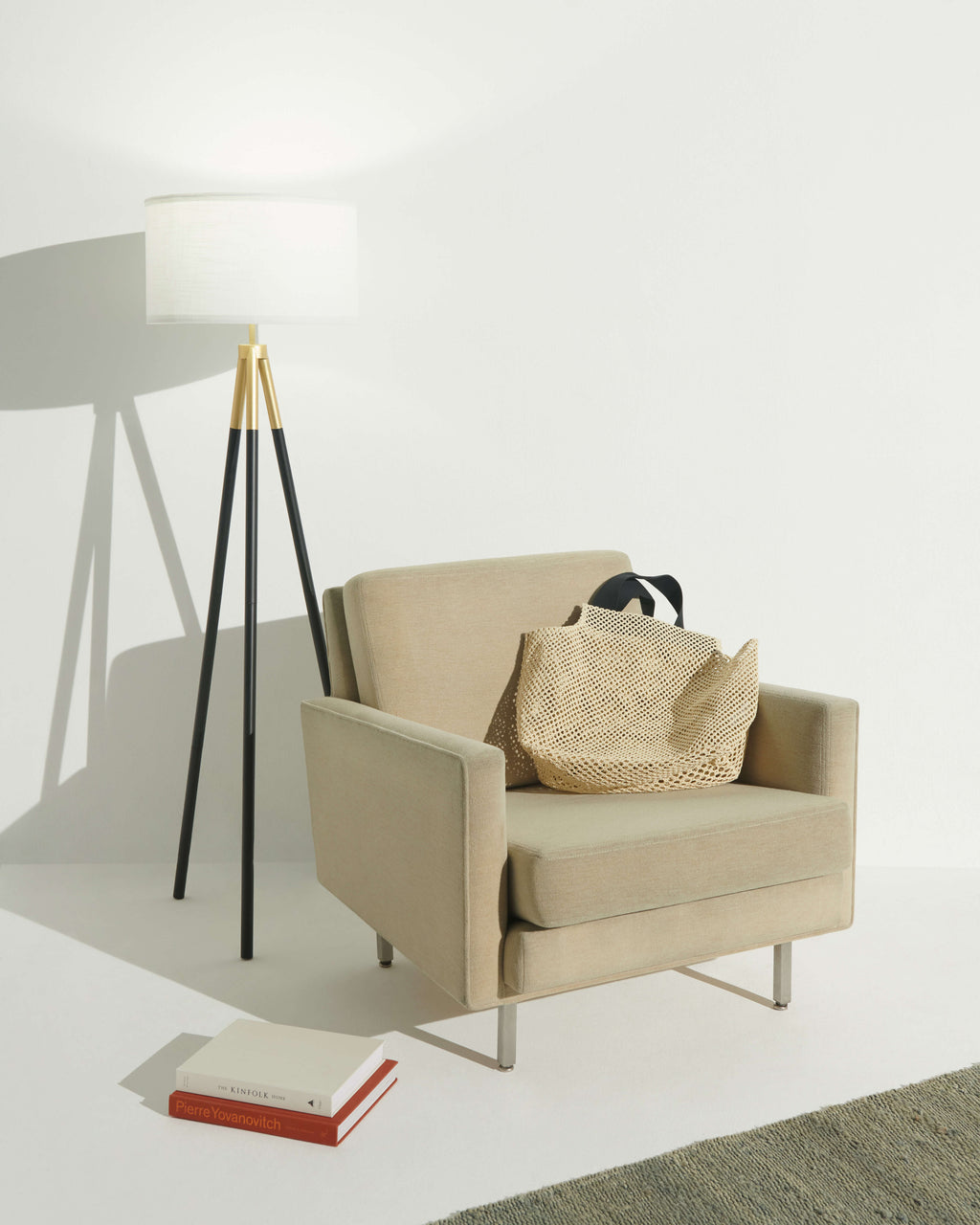 The Levi Floor Lamp-Smart Home Compatible