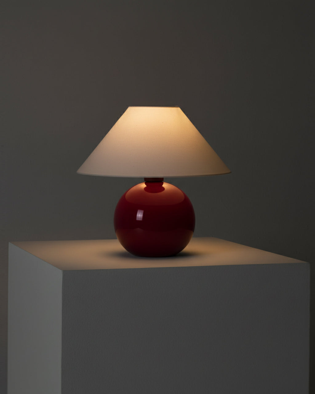 The Fiona Table Lamp