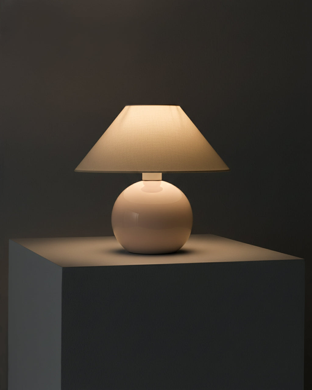 The Fiona Table Lamp