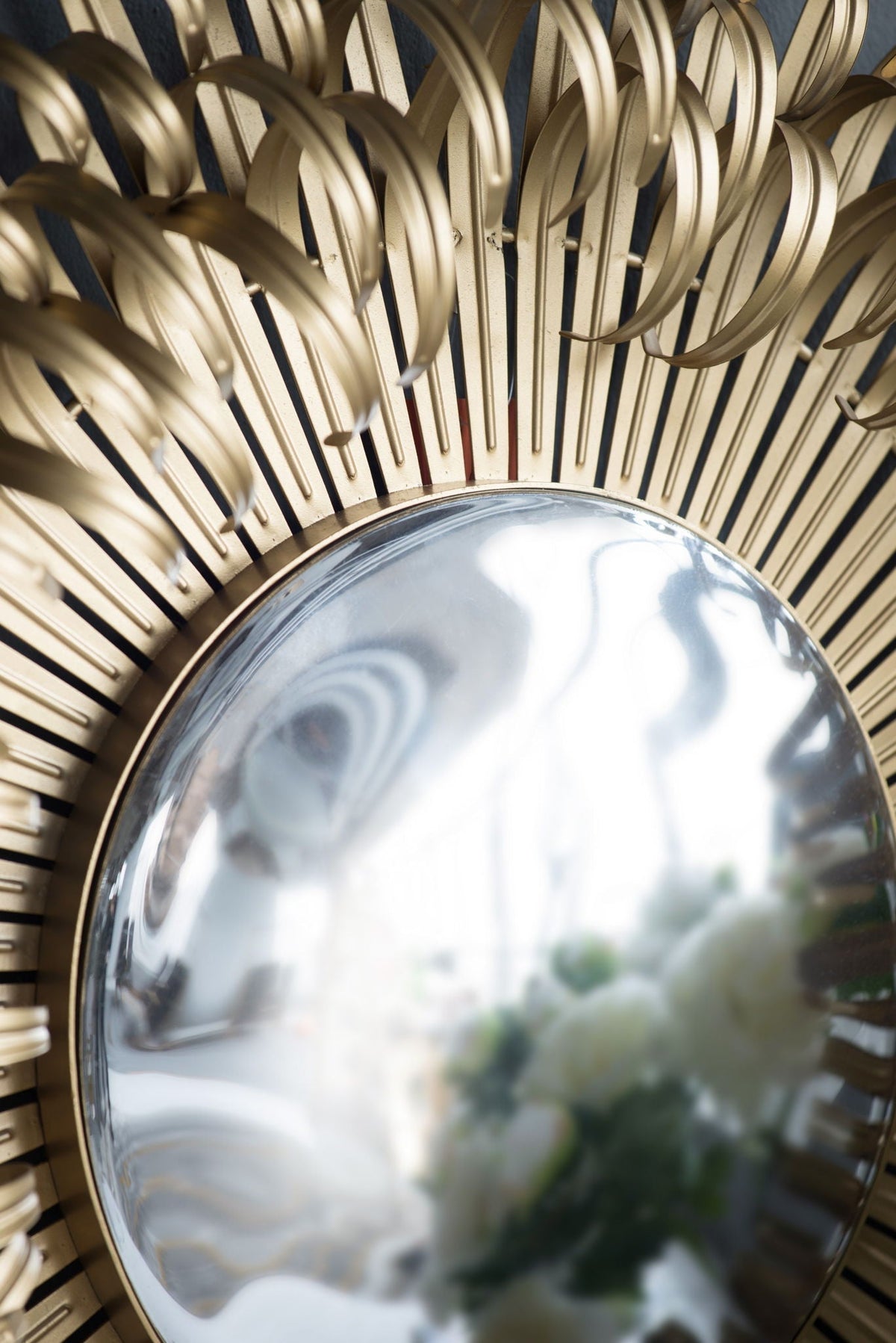Sunburst Wall Mirror in Gold