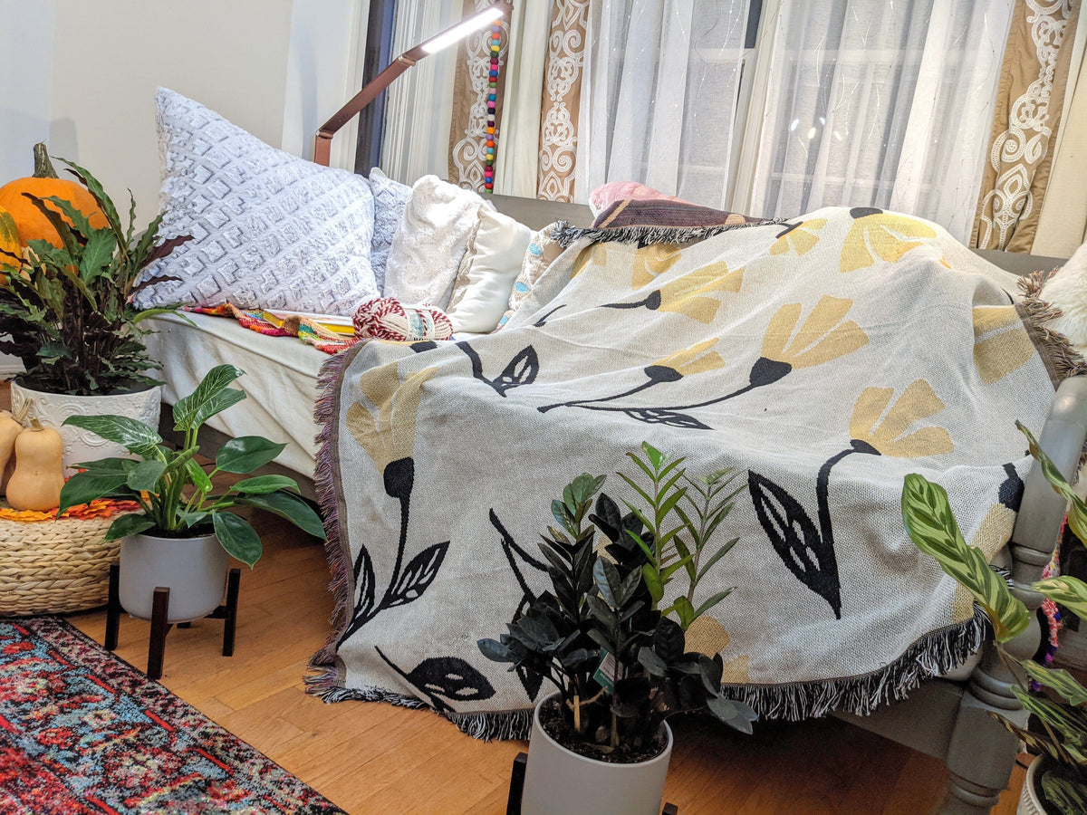 Golden Floral Woven Tapestry Throw – 50" x 60"