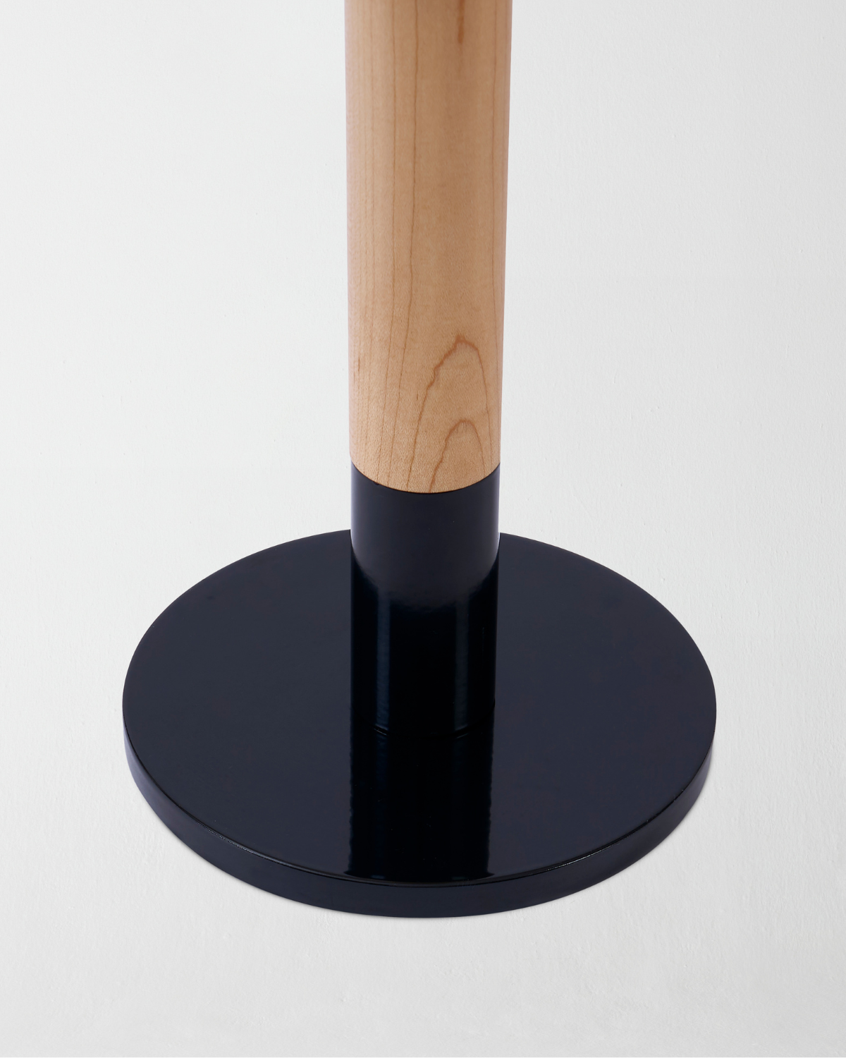 The Arthur Table Lamp