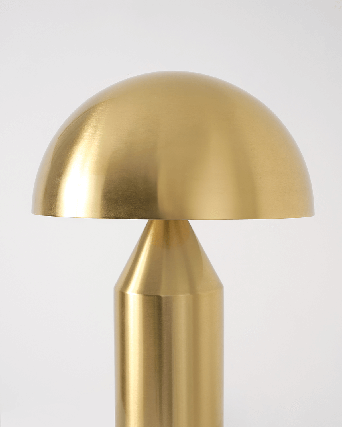 The Venus Table Lamp