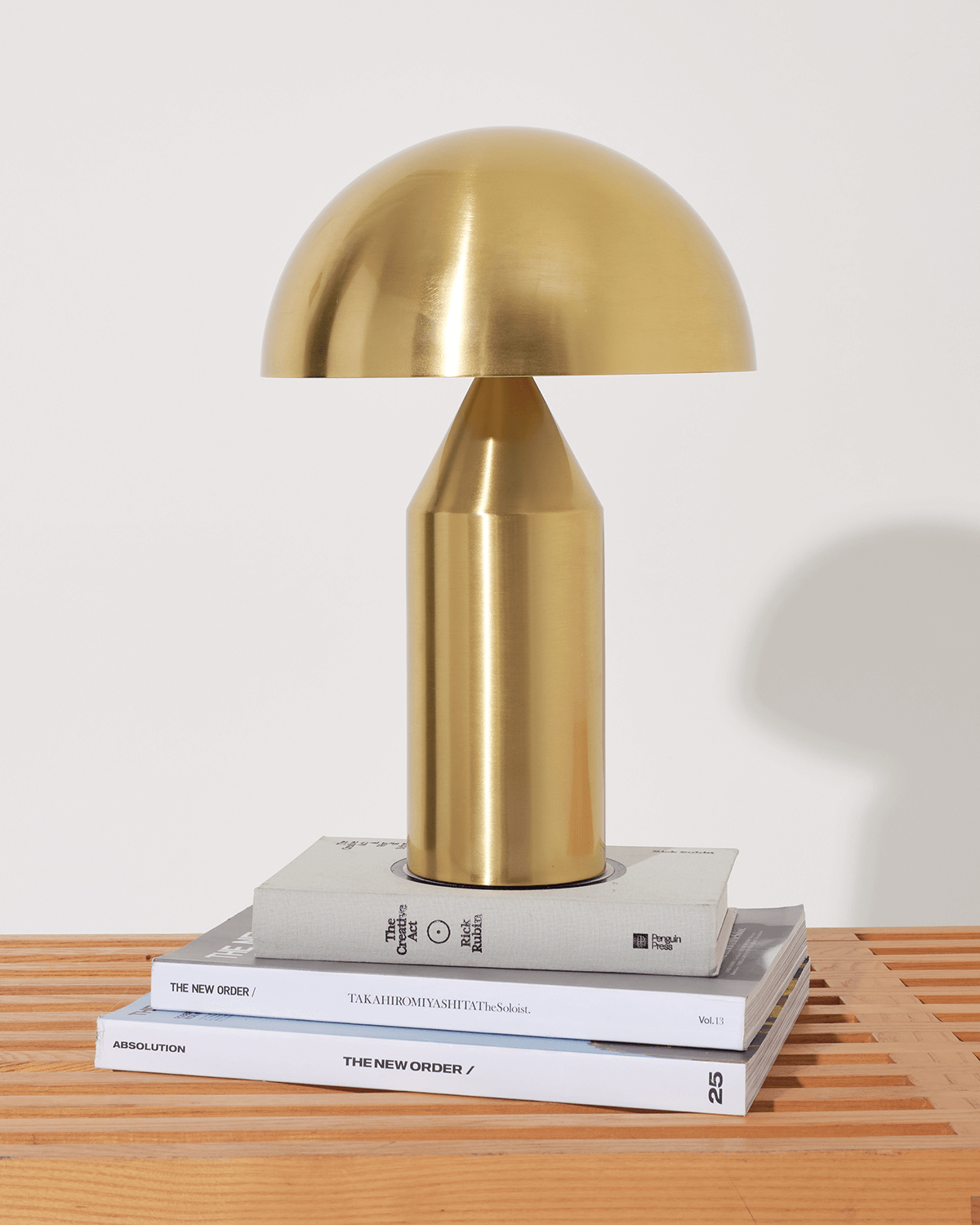 The Venus Table Lamp