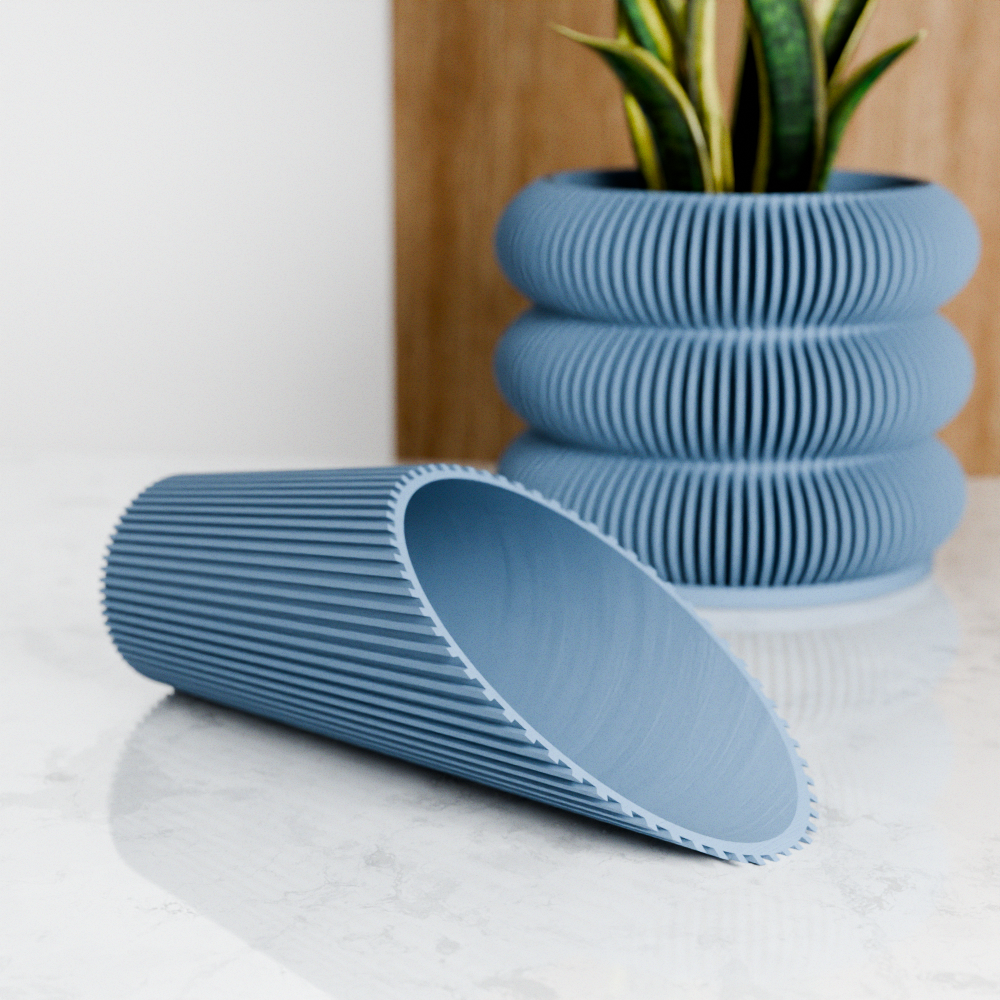 The Cylindrical Soil Scoop-Made with Plant-Based Materials